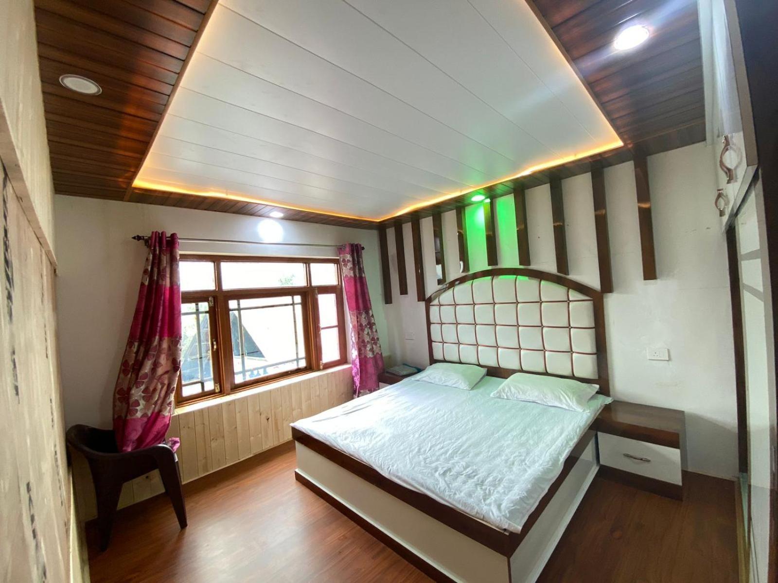 Sheen Homestay Gulmarg Dış mekan fotoğraf