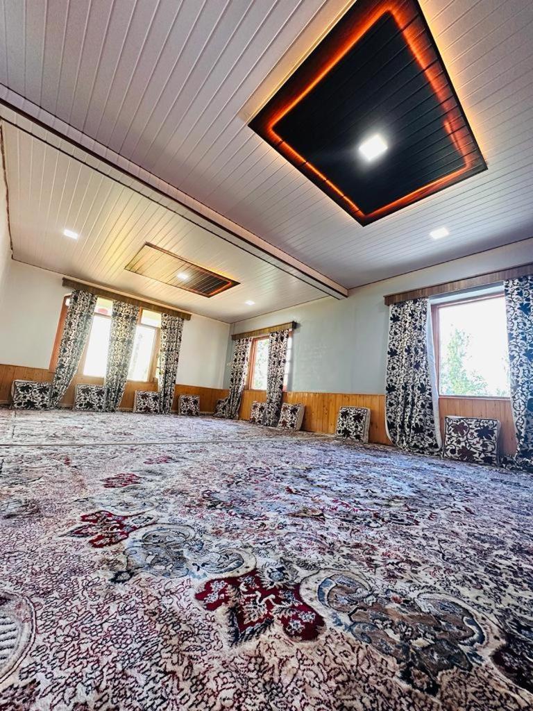 Sheen Homestay Gulmarg Dış mekan fotoğraf